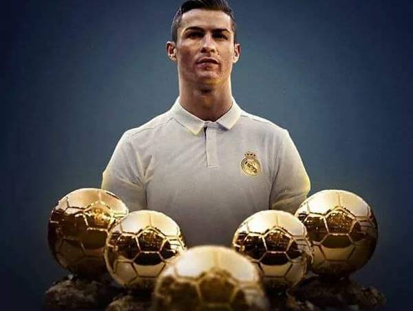 Ronaldo có bao nhiêu quả bóng vàng?
